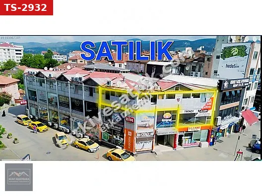 HENDEK ÇARŞI İÇİNDE SATILIK 48M2 DÜKKAN ONA BAĞLI 333M2 ÜST DEPO