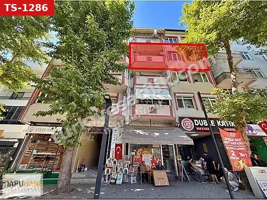 TAPUHANE'DEN ÜNİV KARŞISI 3+1 DAİRE